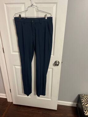 Greg Norman ML75 Microlux Pants Dark Navy  Size 33/32 New With Tags